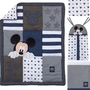 Mickey Mouse Hello world crib bedding